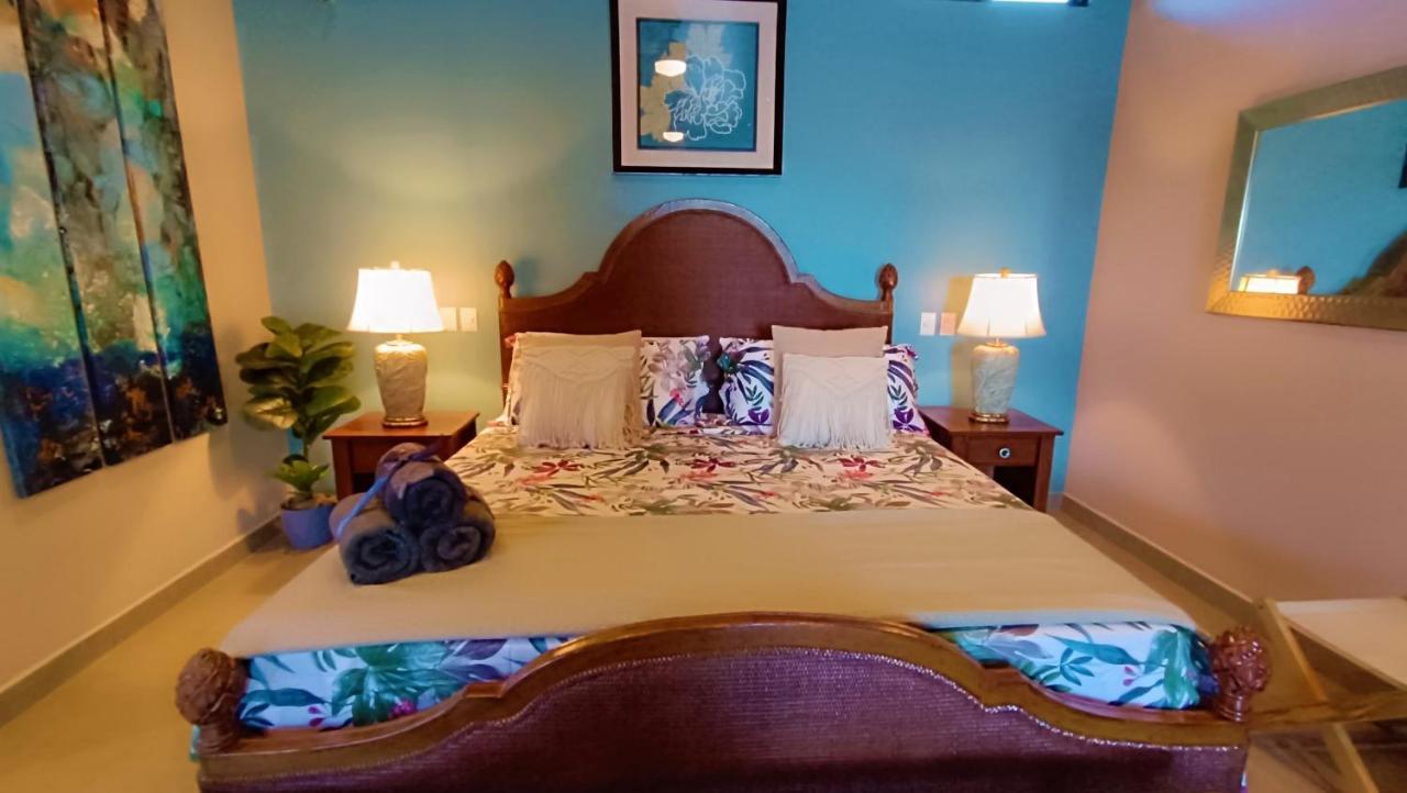 Suite Dream Blue Тамариндо Екстериор снимка